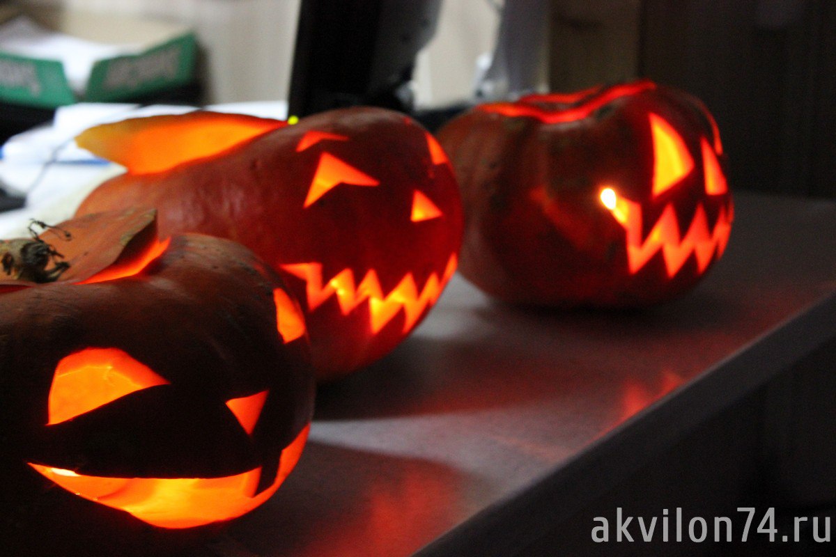 говорящий том хэллоуин. 31 октября-1 ноября – хэллоуин+день всех святых франция. канун дня всех святых 2 фильм 2015. милые тыквы на хэллоуин. что можно рассказать про хэллоуин.